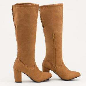 NWT Sociology Anka Stretch Lace Back Heel Boot